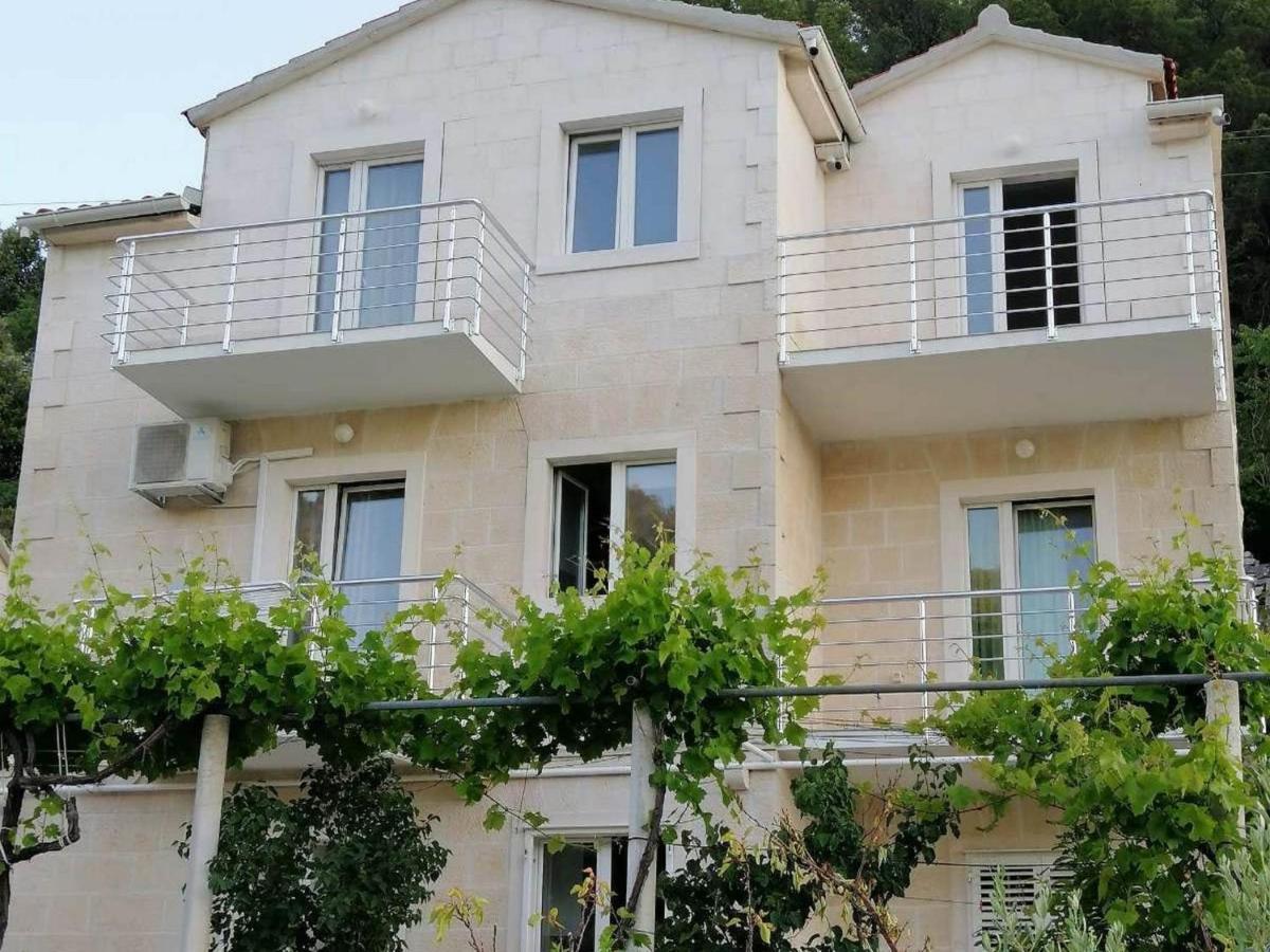 Apartments Kalajzic Pucisca Kültér fotó