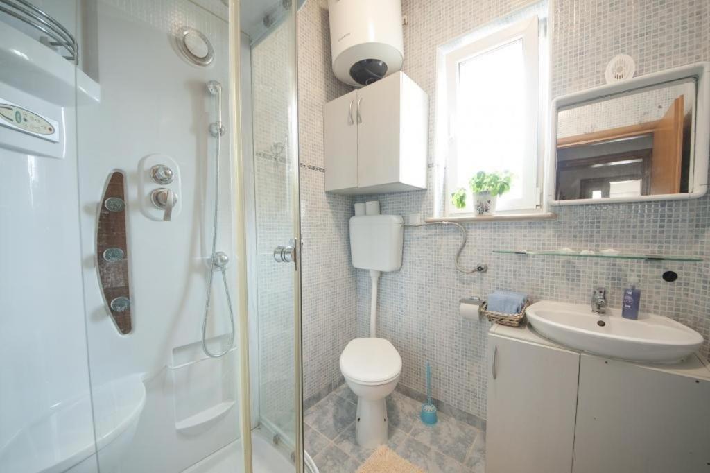 Apartments Kalajzic Pucisca Szoba fotó